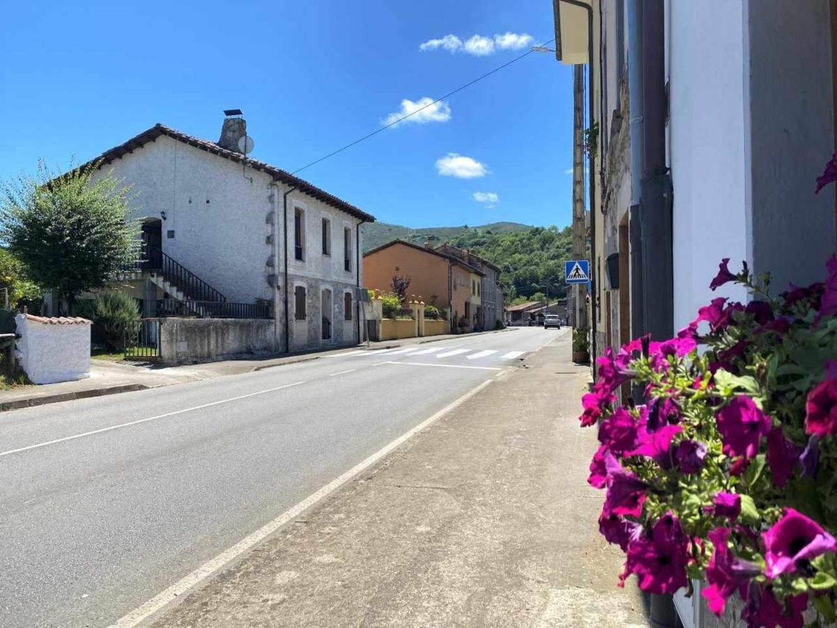 Casa Maribel Cangas De Onis Exterior photo
